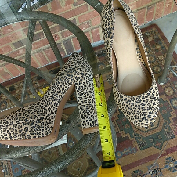 Gianni bini 5 inch platform heels. - Picture 3 of 7